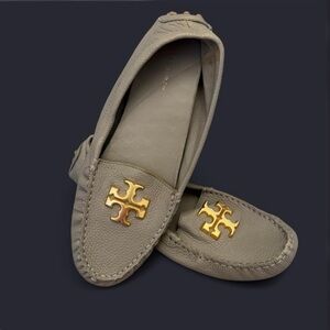 Tory Burch Everly Driver Taupe Leather Loafers with Gold Logo